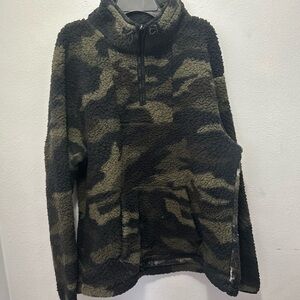 PINK Victoria's Secret Camo Half Zip